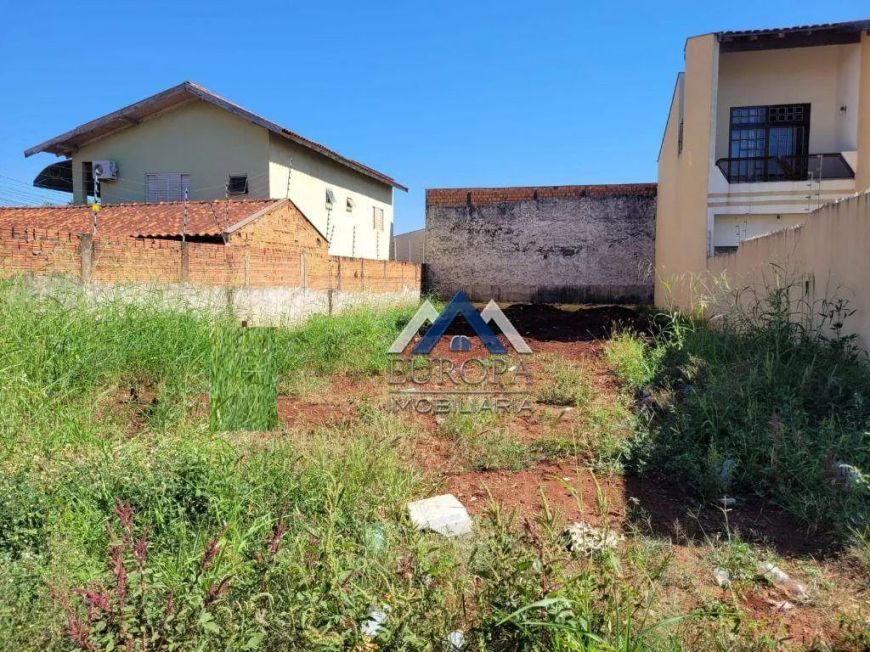 Lote/Terreno na Avenida Laranjeiras, Laranjeiras em Londrina, por