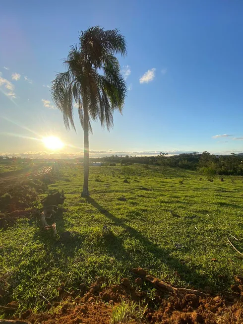 Foto 1 de Lote/Terreno com 1 Quarto à venda, 1000m² em Jardim Bela Vista, Jacareí