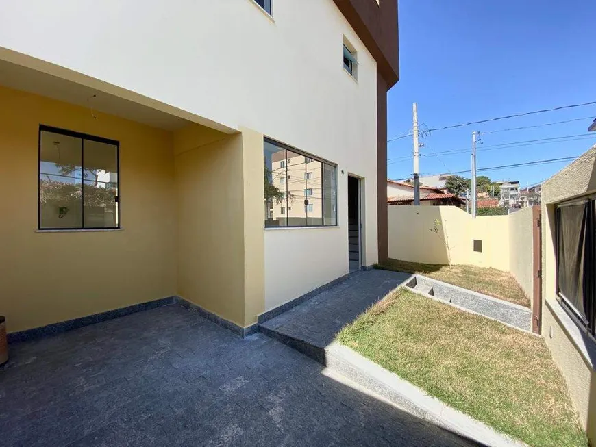 Foto 1 de Casa com 2 Quartos à venda, 110m² em Paquetá, Belo Horizonte