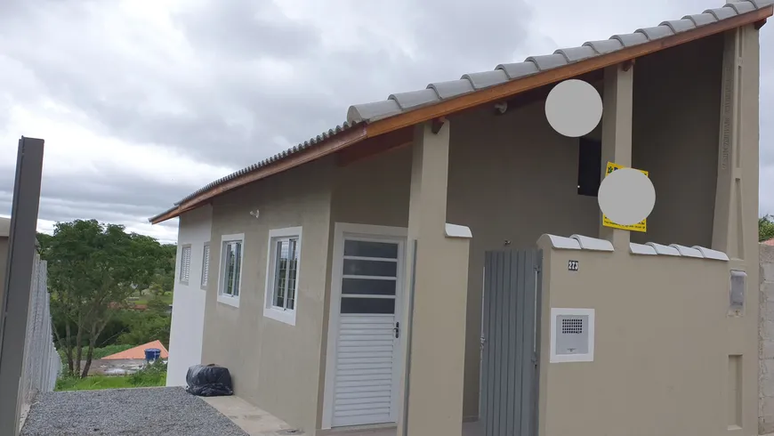 Foto 1 de Casa com 2 Quartos à venda, 67m² em Chacaras Reunidas Igarapés, Jacareí