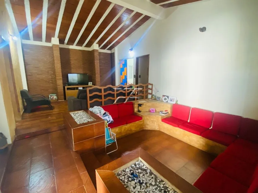 Foto 1 de Casa com 3 Quartos à venda, 193m² em Jardim Floridiana, Rio Claro