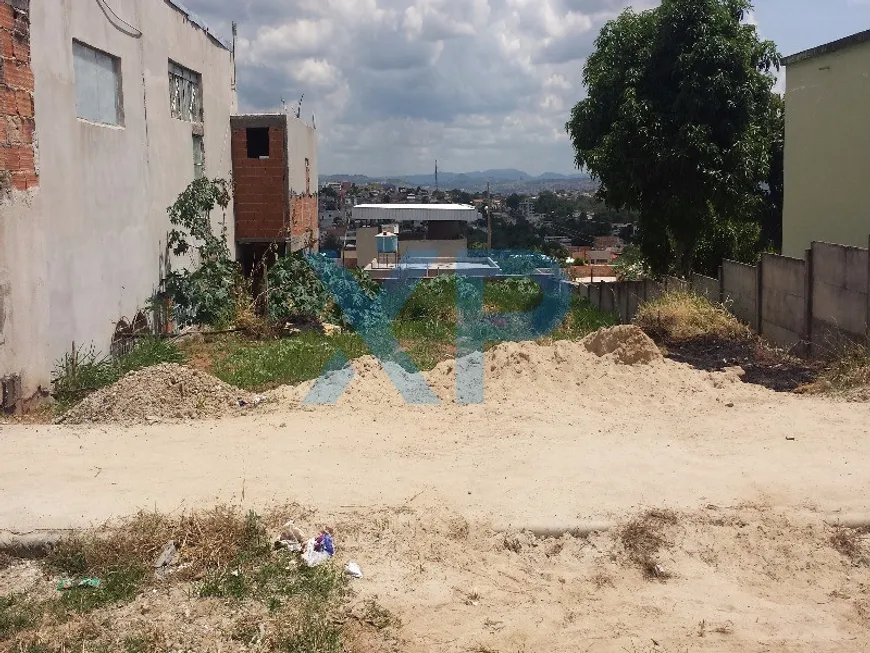 Foto 1 de Lote/Terreno à venda, 300m² em Dona Rosa, Divinópolis