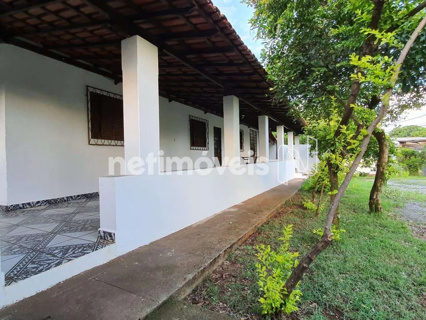 Foto 1 de Casa com 3 Quartos à venda, 200m² em Centro, Capim Branco