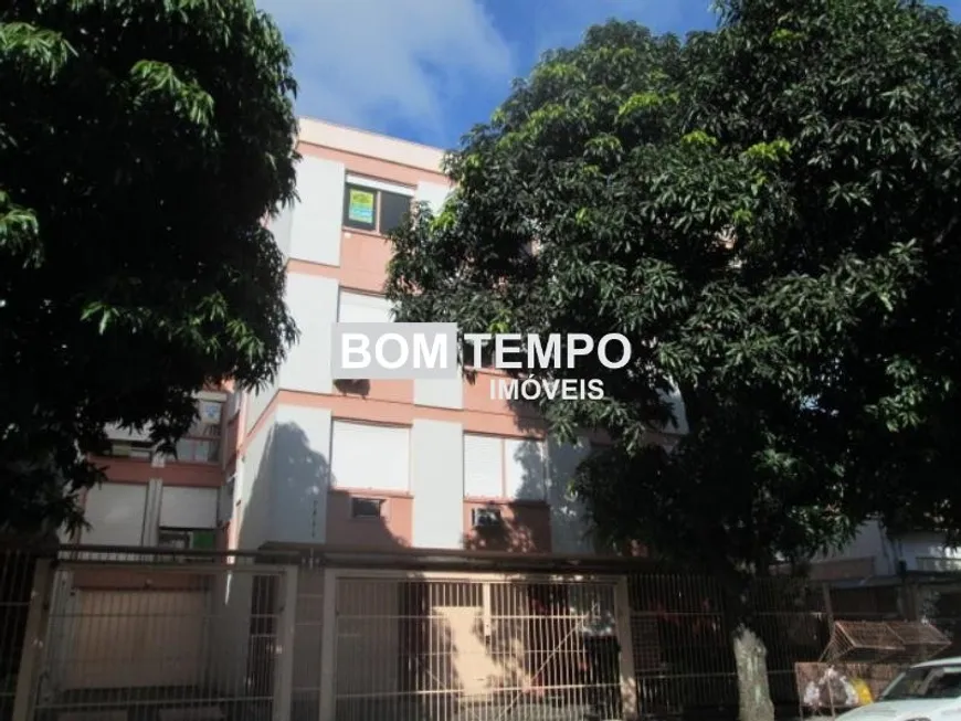 Foto 1 de Apartamento com 1 Quarto para alugar, 26m² em Passo da Areia, Porto Alegre