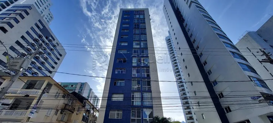 Foto 1 de Apartamento com 4 Quartos à venda, 160m² em Boa Viagem, Recife