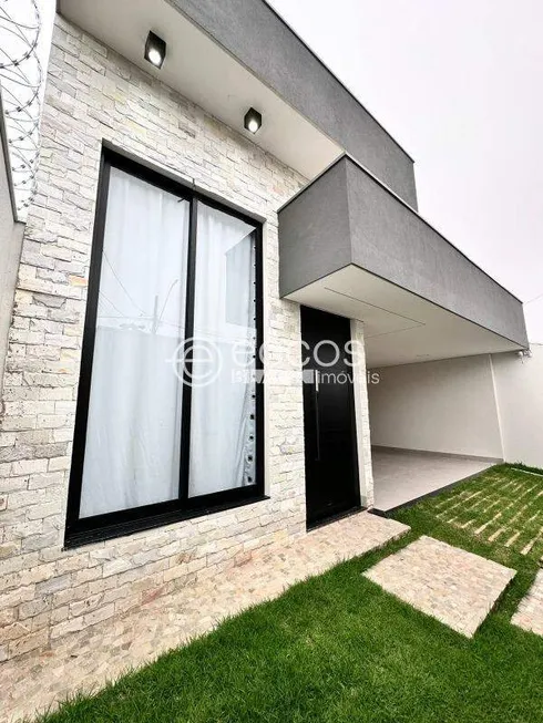 Foto 1 de Casa com 3 Quartos à venda, 167m² em Granada, Uberlândia