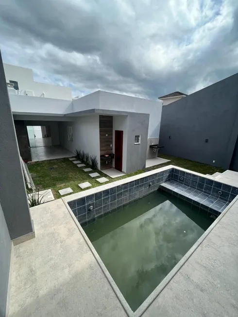 Foto 1 de Casa de Condomínio com 3 Quartos à venda, 210m² em Imboassica, Macaé