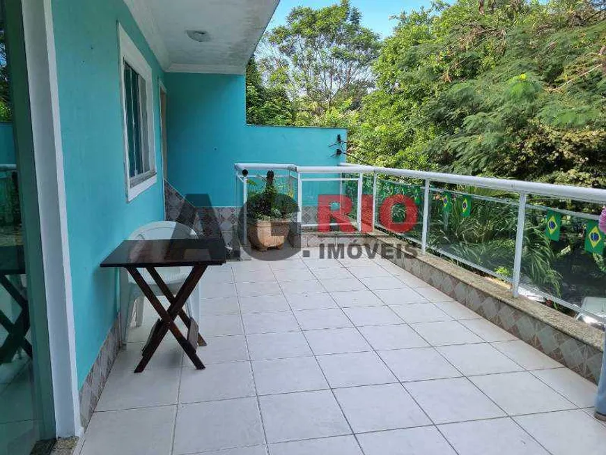 Foto 1 de Casa de Condomínio com 5 Quartos à venda, 198m² em  Vila Valqueire, Rio de Janeiro