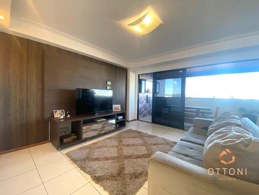 Foto 1 de Apartamento com 3 Quartos à venda, 175m² em Candelária, Natal
