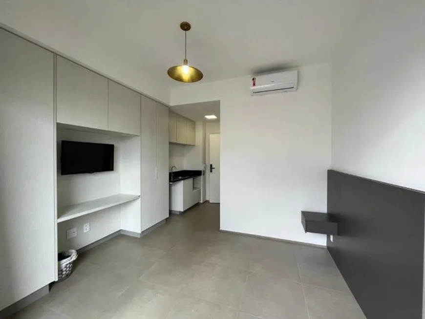 Foto 1 de Apartamento com 1 Quarto à venda, 22m² em Consolação, São Paulo