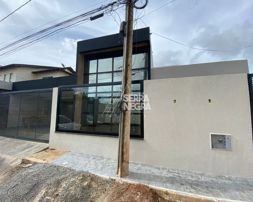 Foto 1 de Casa com 4 Quartos à venda, 270m² em Setor Habitacional Vicente Pires, Brasília