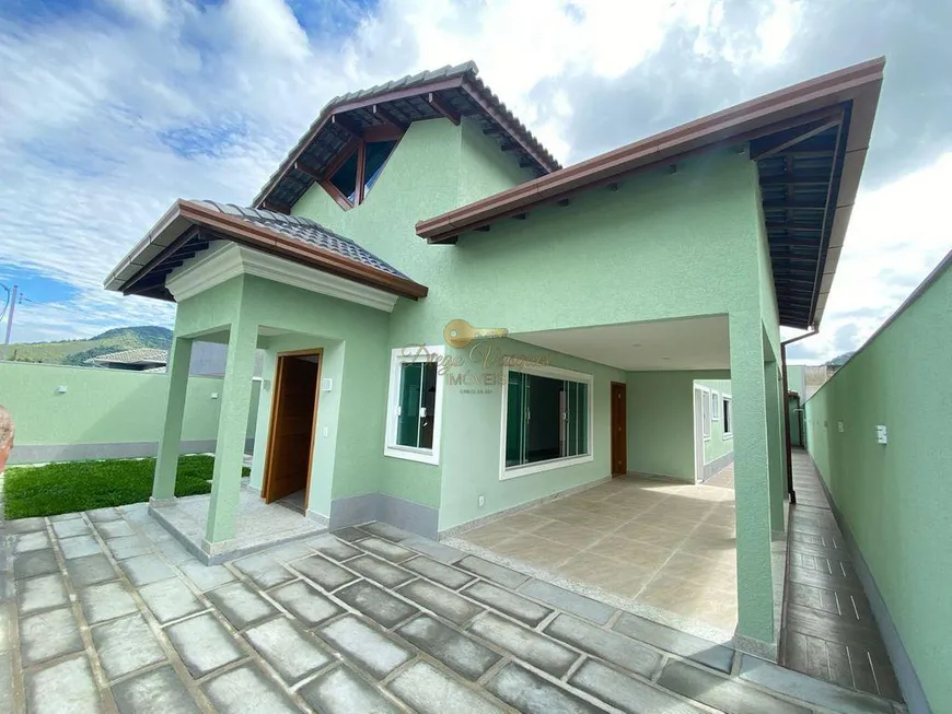 Foto 1 de Casa com 3 Quartos à venda, 405m² em Cotia, Guapimirim