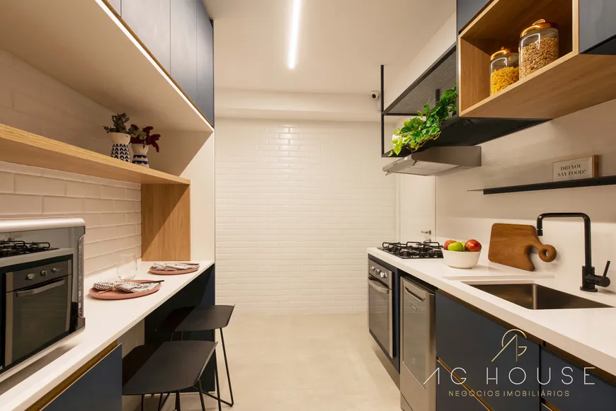 Foto 1 de Apartamento com 3 Quartos à venda, 132m² em Vila Romana, São Paulo