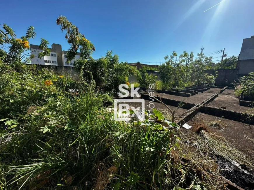 Foto 1 de Lote/Terreno à venda, 250m² em Jardim Botânico, Uberlândia