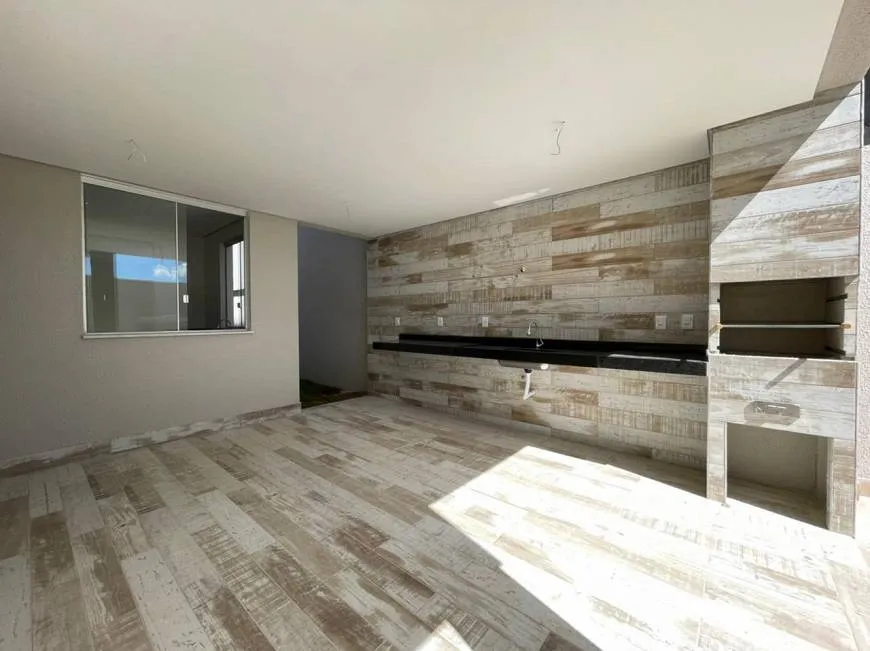 Foto 1 de Casa com 3 Quartos à venda, 200m² em Santa Amélia, Belo Horizonte