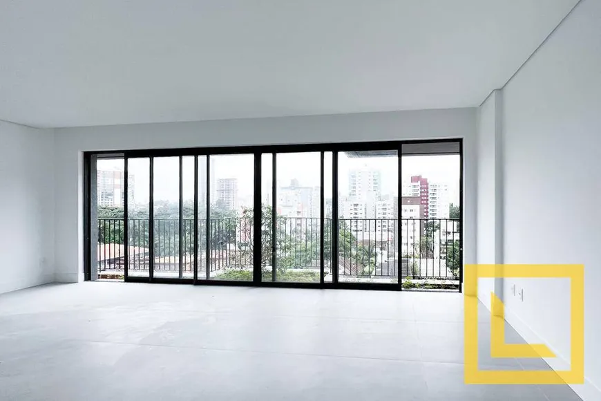 Foto 1 de Apartamento com 3 Quartos à venda, 123m² em Victor Konder, Blumenau
