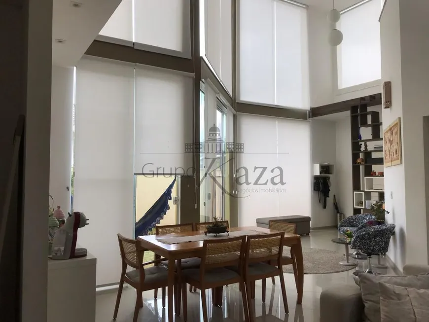 Foto 1 de Casa de Condomínio com 4 Quartos à venda, 156m² em Urbanova V, São José dos Campos