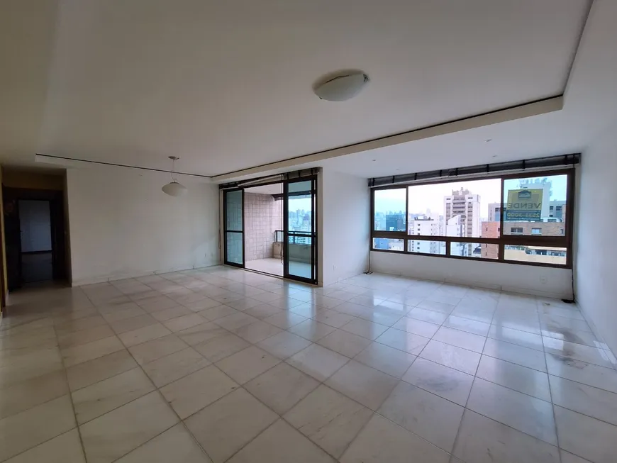 Foto 1 de Apartamento com 4 Quartos à venda, 162m² em Funcionários, Belo Horizonte