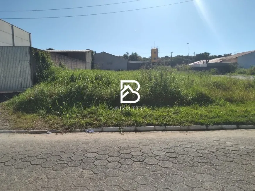 Foto 1 de Lote/Terreno à venda, 500m² em Forquilhas, São José