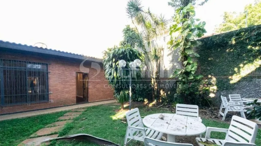 Foto 1 de Casa com 3 Quartos à venda, 256m² em Indianópolis, São Paulo