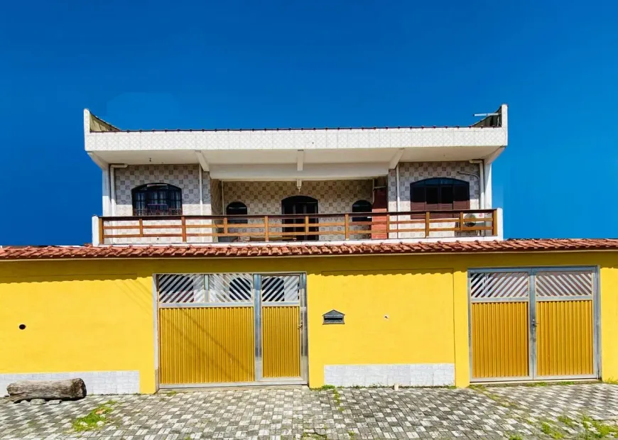 Foto 1 de Sobrado com 4 Quartos à venda, 125m² em Jardim Praia Grande, Mongaguá