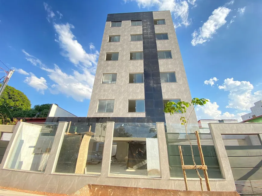 Foto 1 de Apartamento com 3 Quartos à venda, 60m² em Letícia, Belo Horizonte