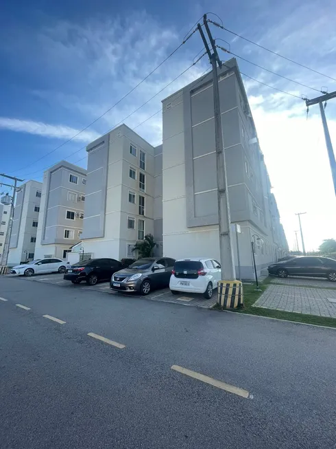 Foto 1 de Apartamento com 2 Quartos para alugar, 41m² em Coacu, Eusébio