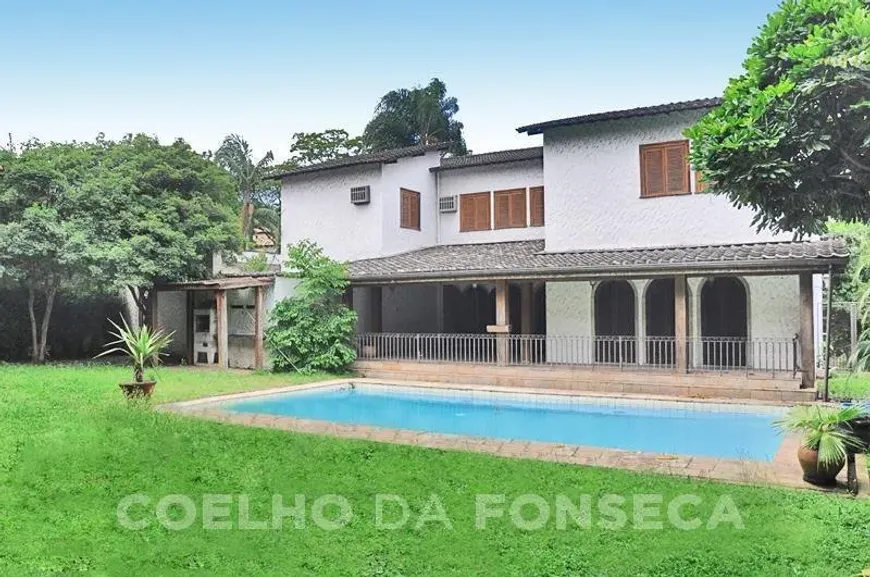 Foto 1 de Casa com 5 Quartos à venda, 681m² em Jardim Guedala, São Paulo