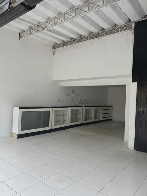 Foto 1 de Ponto Comercial com 2 Quartos para alugar, 150m² em Bosque dos Eucaliptos, São José dos Campos