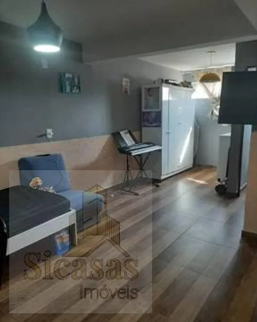 Foto 1 de Casa com 5 Quartos à venda, 125m² em Jardim Tupan, Barueri