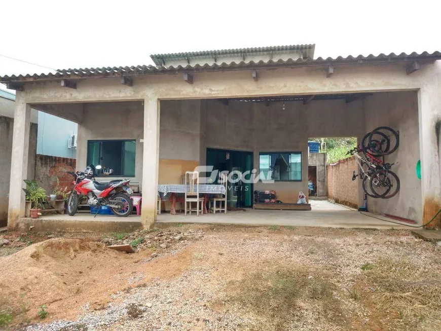 Foto 1 de Casa de Condomínio com 3 Quartos à venda, 210m² em Aponiã, Porto Velho