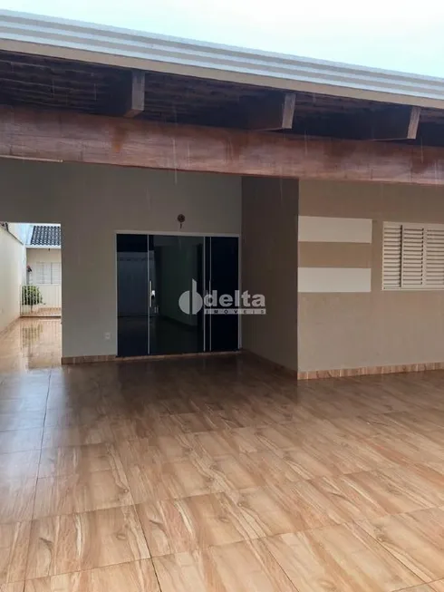 Foto 1 de Casa com 3 Quartos à venda, 164m² em Santa Rosa, Uberlândia