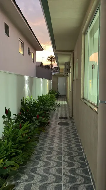 Foto 1 de Casa de Condomínio com 3 Quartos para venda ou aluguel, 244m² em Jardins Atenas, Goiânia