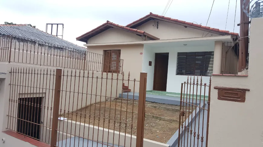 Foto 1 de Casa com 2 Quartos à venda, 200m² em Centro, Diadema