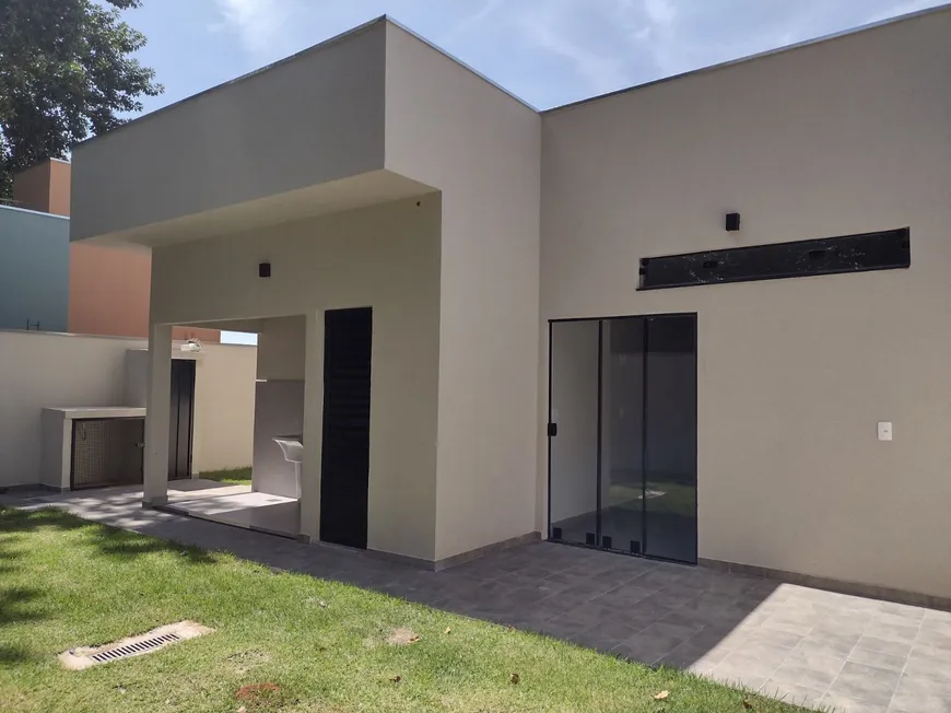 Foto 1 de Casa com 3 Quartos à venda, 117m² em Residencial Menezes, Bady Bassitt