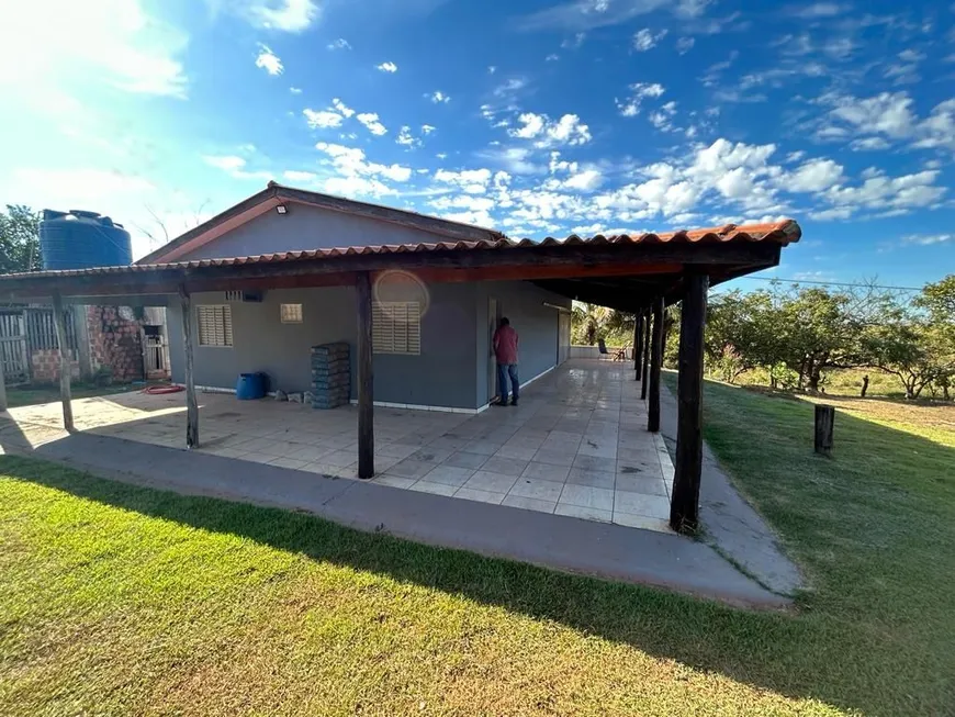 Foto 1 de Fazenda/Sítio com 3 Quartos à venda, 75m² em Nossa Senhora da Guia, Cuiabá