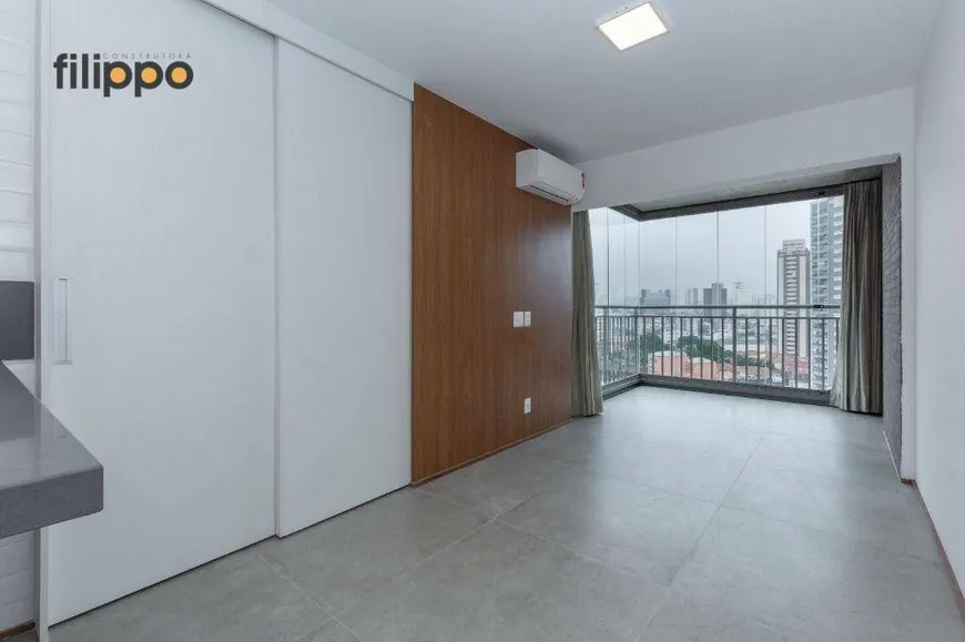 Foto 1 de Apartamento com 1 Quarto para alugar, 37m² em Cambuci, São Paulo