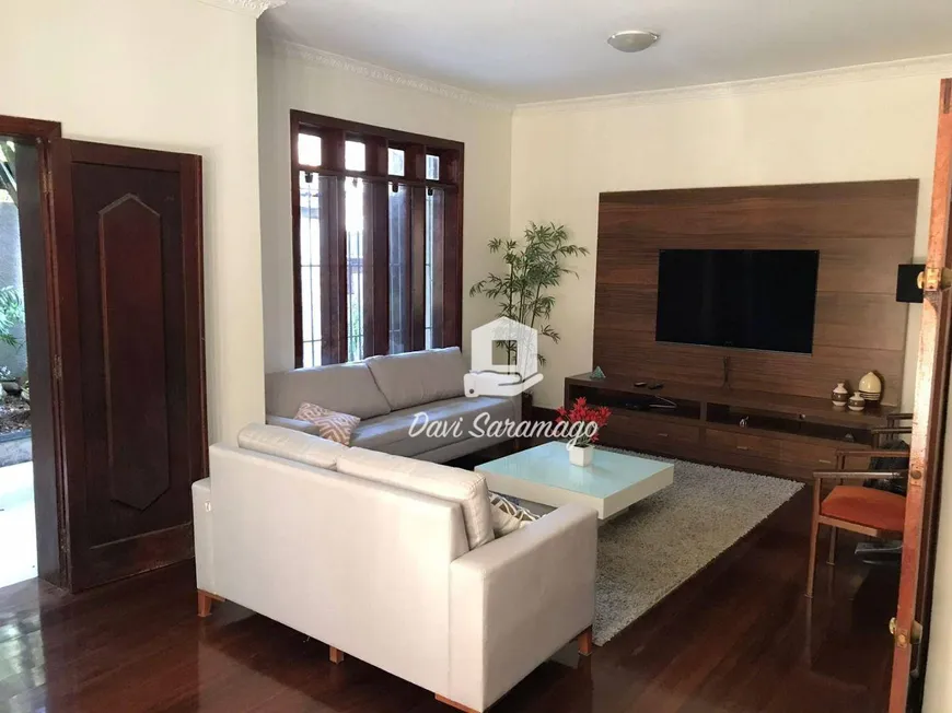 Foto 1 de Casa com 4 Quartos à venda, 371m² em São Francisco, Niterói