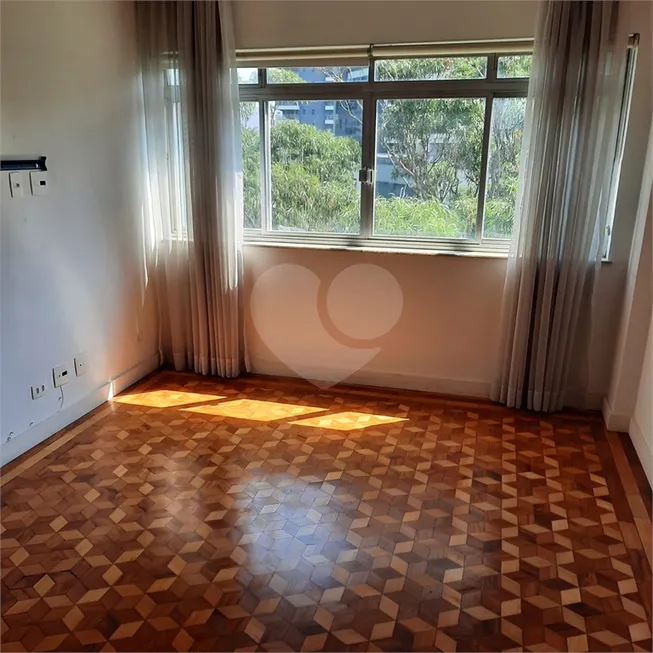 Foto 1 de Apartamento com 3 Quartos à venda, 94m² em Vila Madalena, São Paulo