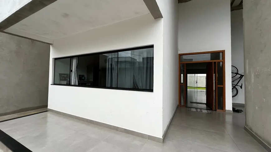 Foto 1 de Casa de Condomínio com 3 Quartos à venda, 300m² em Portinho, Cabo Frio