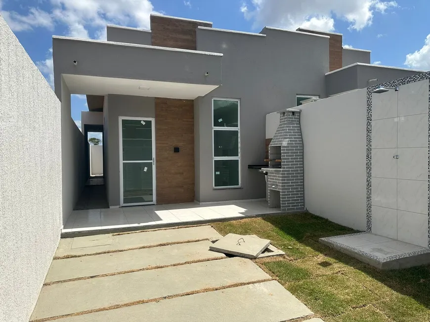 Foto 1 de Casa com 2 Quartos à venda, 78m² em Bairro Ponta da Serra, Itaitinga