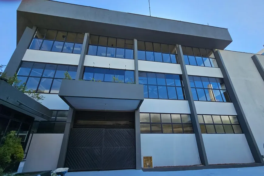 Foto 1 de Galpão/Depósito/Armazém para venda ou aluguel, 3647m² em Barra Funda, São Paulo