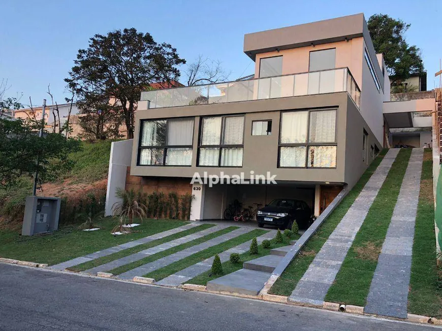 Foto 1 de Casa de Condomínio com 4 Quartos à venda, 280m² em Tarumã, Santana de Parnaíba