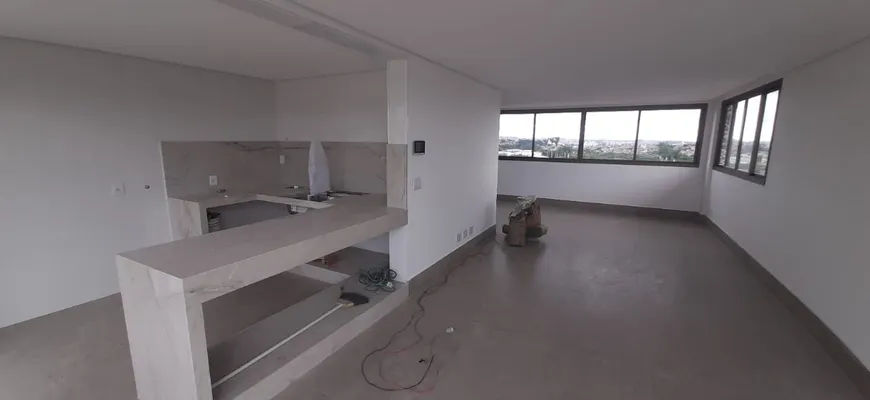 Foto 1 de Apartamento com 4 Quartos à venda, 136m² em Santa Rosa, Belo Horizonte