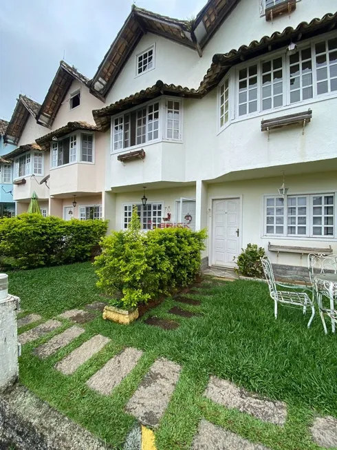 Foto 1 de Casa de Condomínio com 3 Quartos à venda, 95m² em Cascata Guarani, Teresópolis