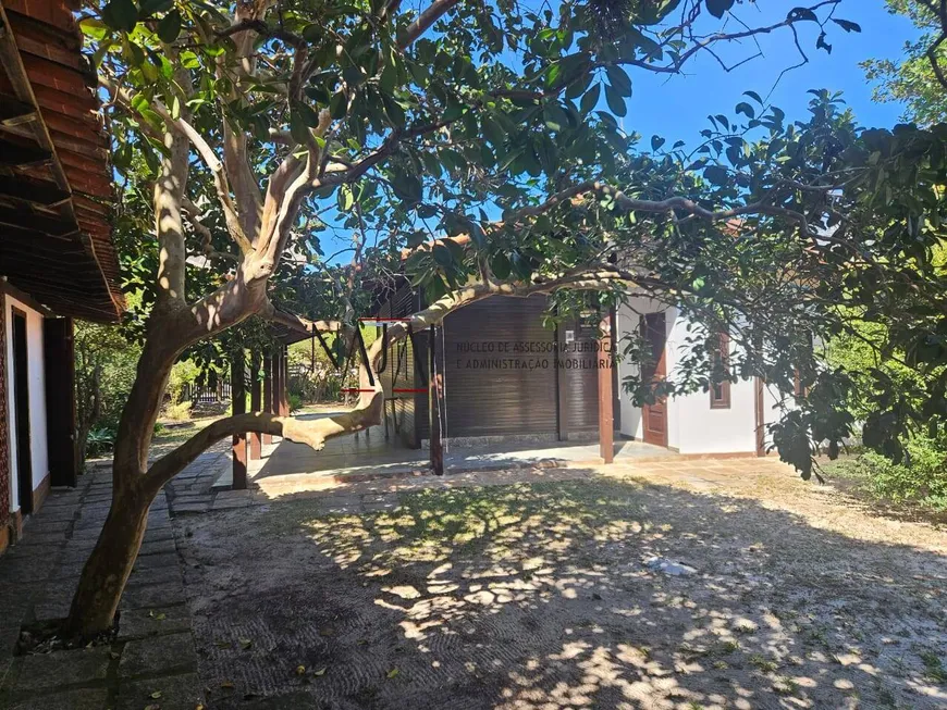 Foto 1 de Casa com 3 Quartos à venda, 360m² em Caminho de Buzios, Cabo Frio