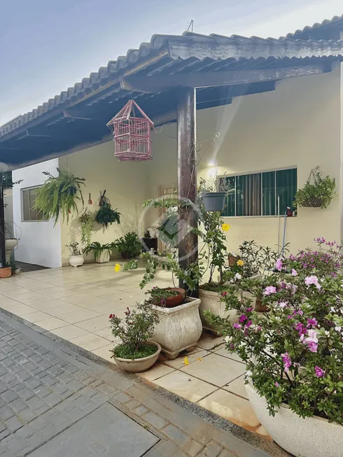 Foto 1 de Casa com 3 Quartos à venda, 177m² em Jardim Novo Mundo, Goiânia