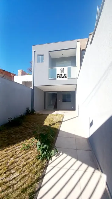 Foto 1 de Casa com 3 Quartos à venda, 130m² em Europa, Contagem