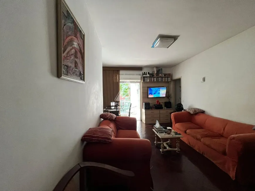 Foto 1 de Apartamento com 3 Quartos à venda, 105m² em Copacabana, Rio de Janeiro