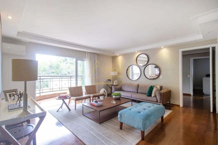 Foto 1 de Apartamento com 3 Quartos à venda, 156m² em Real Parque, São Paulo